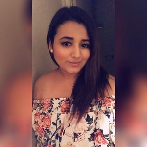 Meet your Posher, April